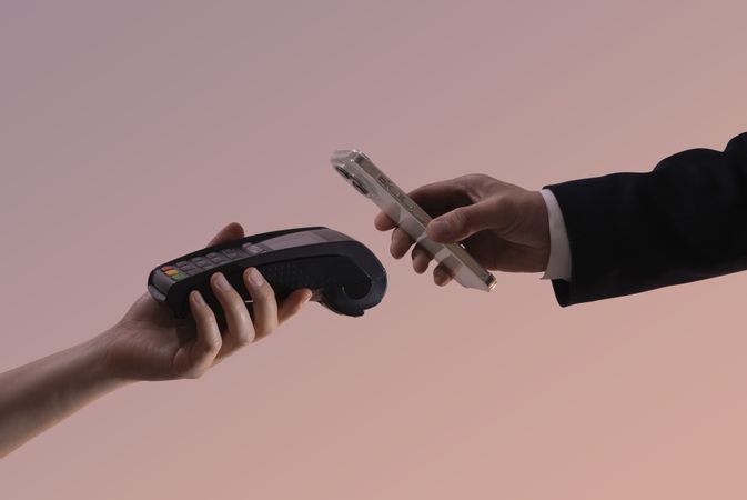 Convenient Contactless Mobile Payment Transaction